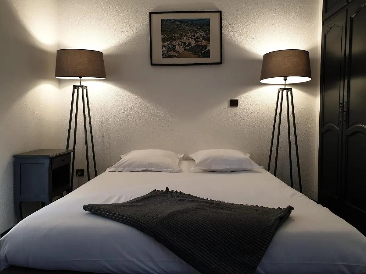 Le Relais Des Dix Crus - Logis Hotel B&B Corcelles-en-Beaujolais